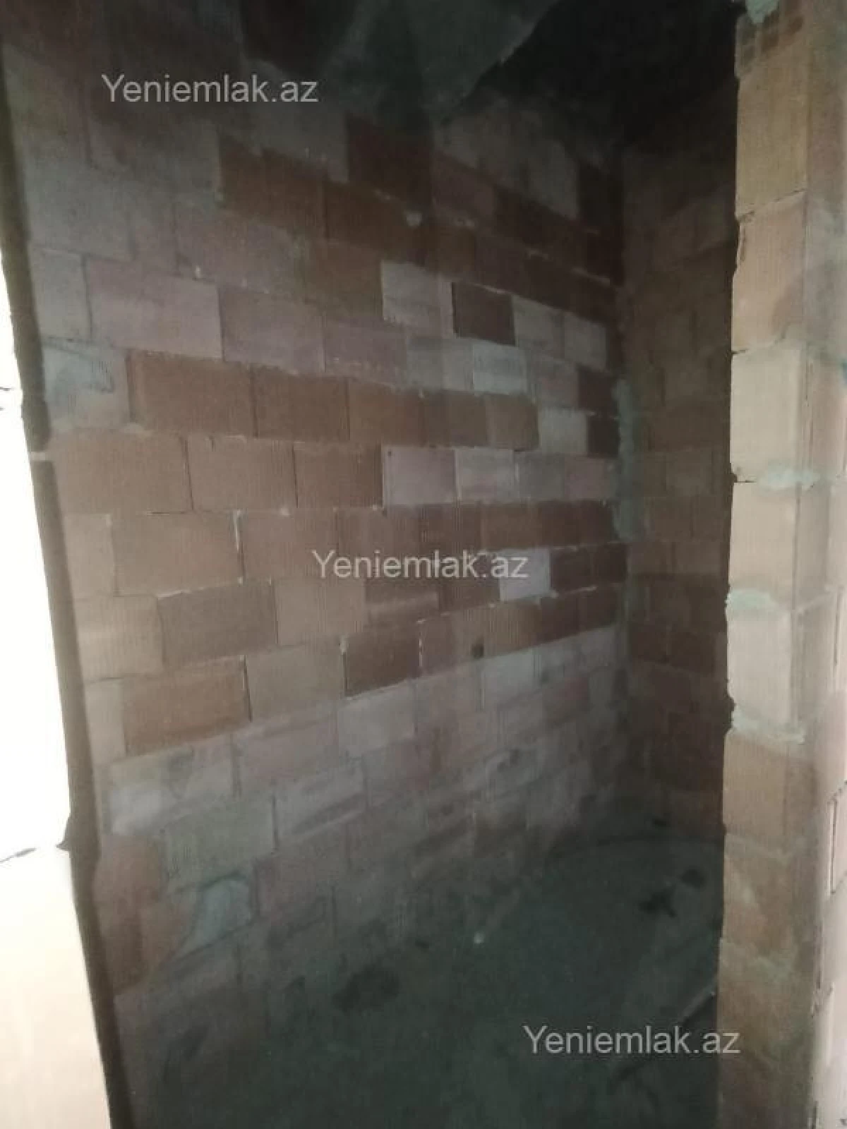 Satılır 2 otaqlı yeni tikili 99 m²