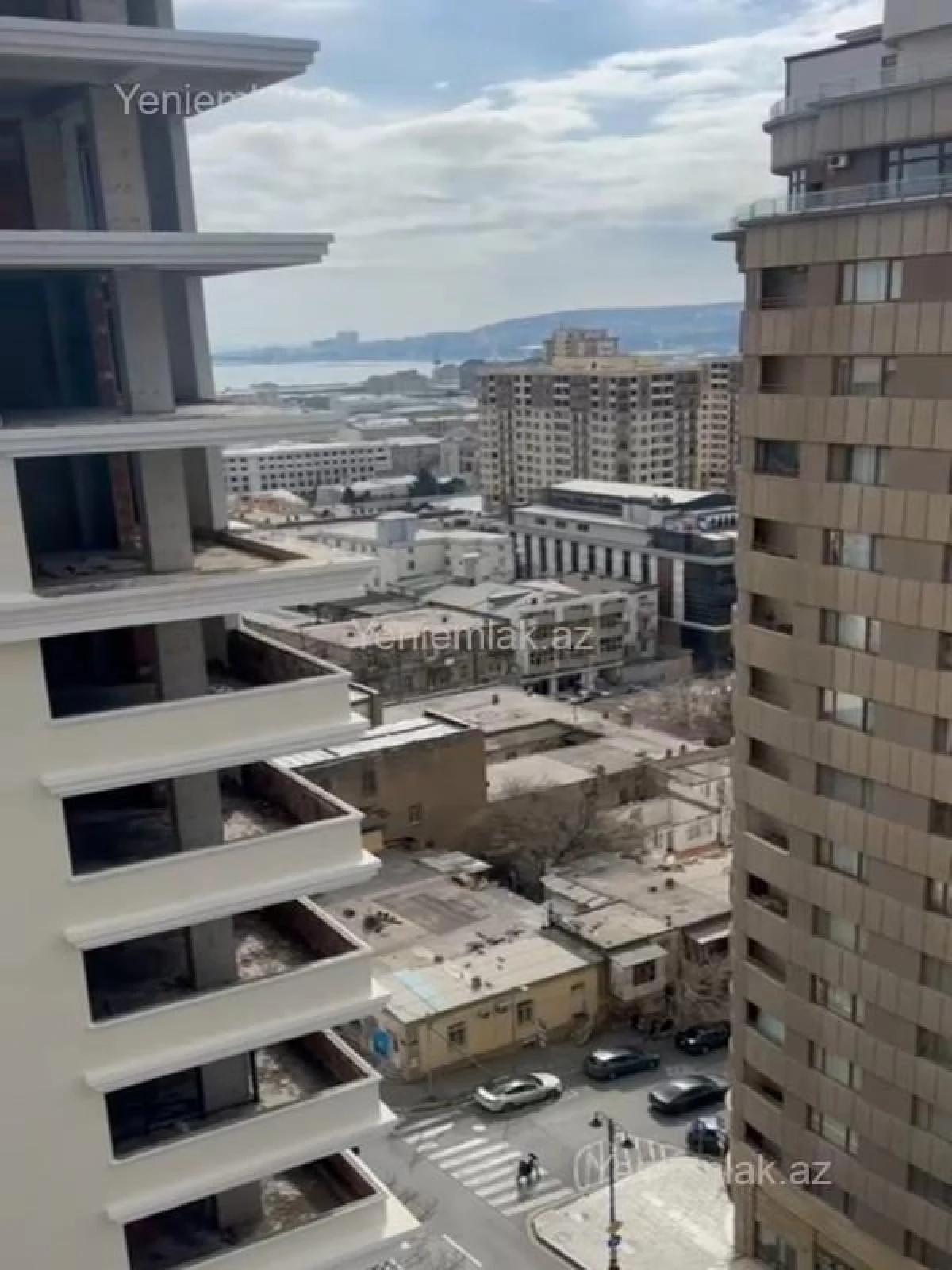 Satılır 3 otaqlı yeni tikili 100 m²