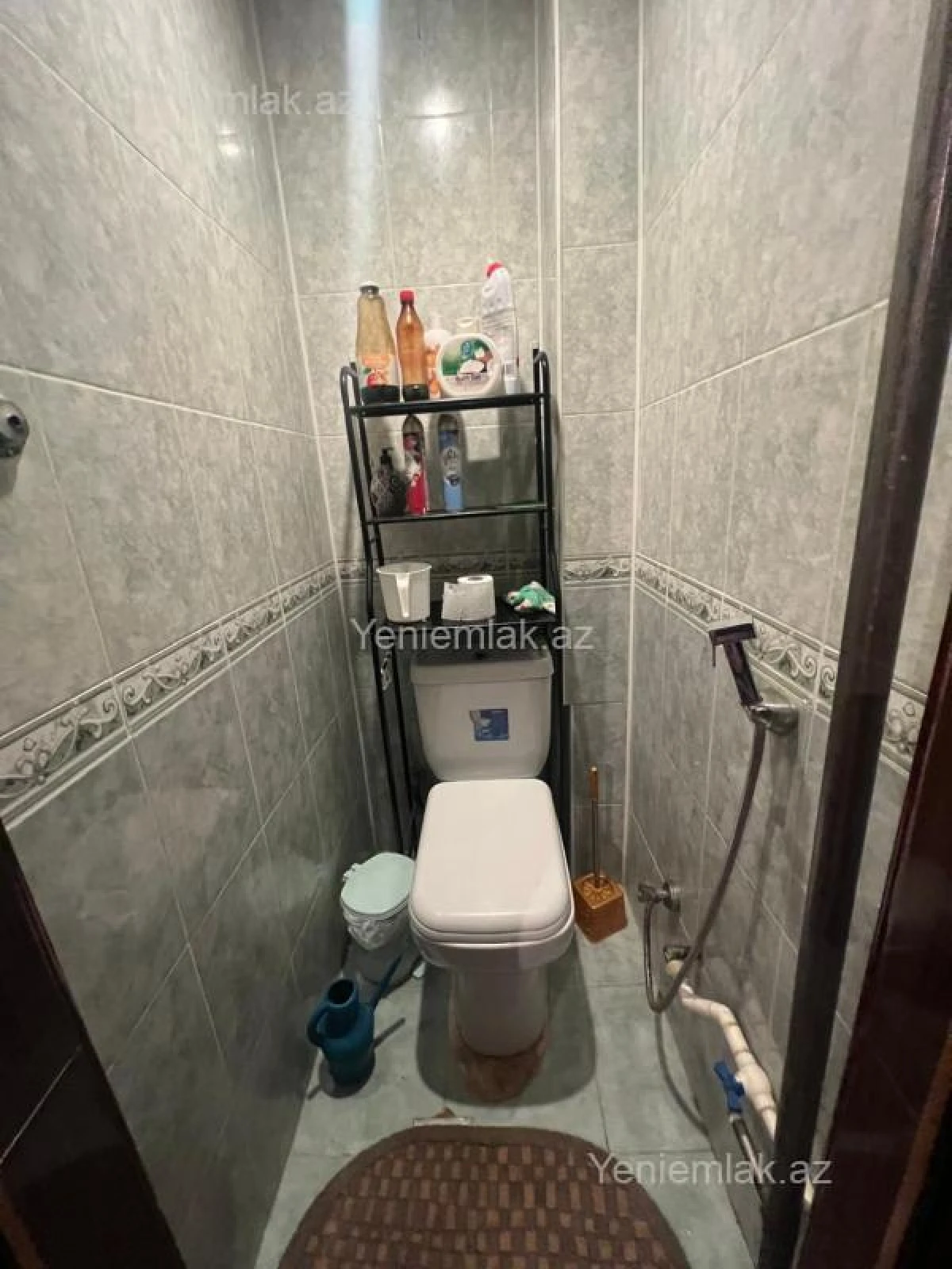 Satılır 4 otaqlı köhnə tikili 90 m²