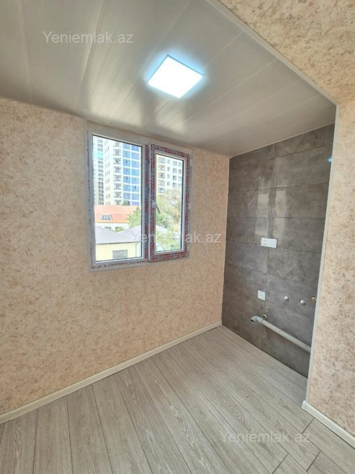 Satılır 1 otaqlı köhnə tikili 35 m²