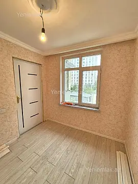 Satılır 1 otaqlı köhnə tikili 35 m²