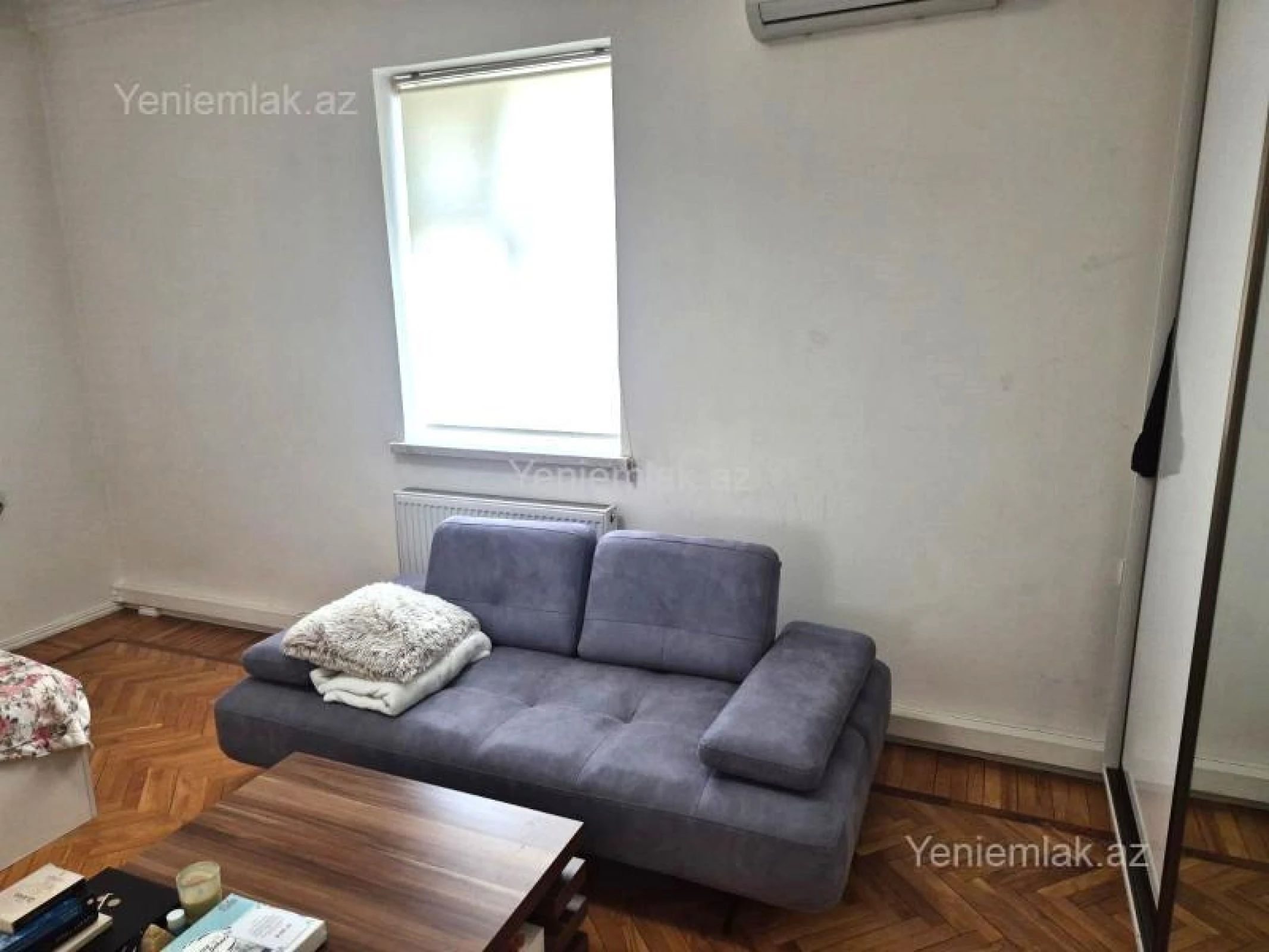 Satılır 3 otaqlı köhnə tikili 90 m²