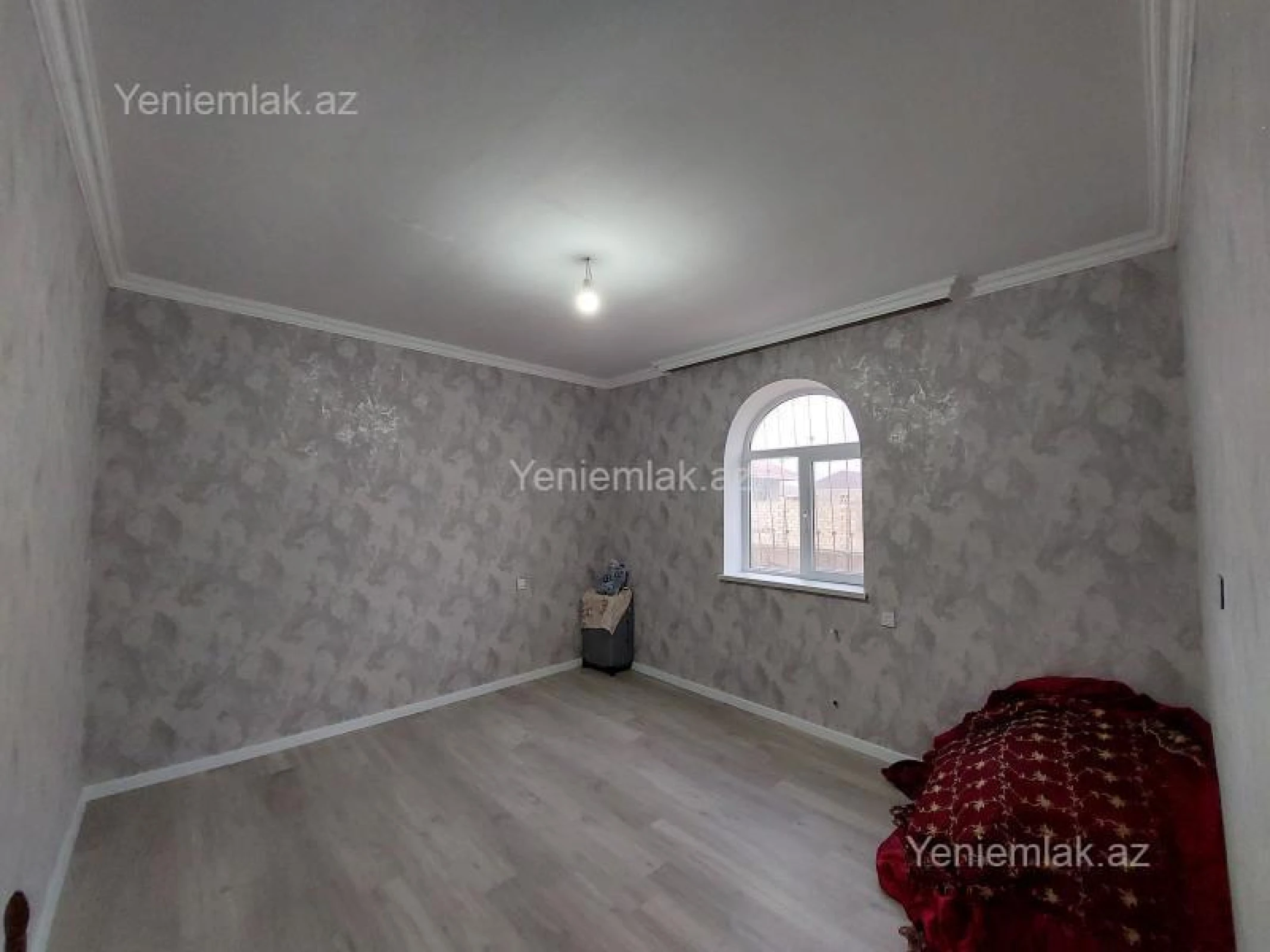 Satılır 3 otaqlı həyət evi 100 m²
