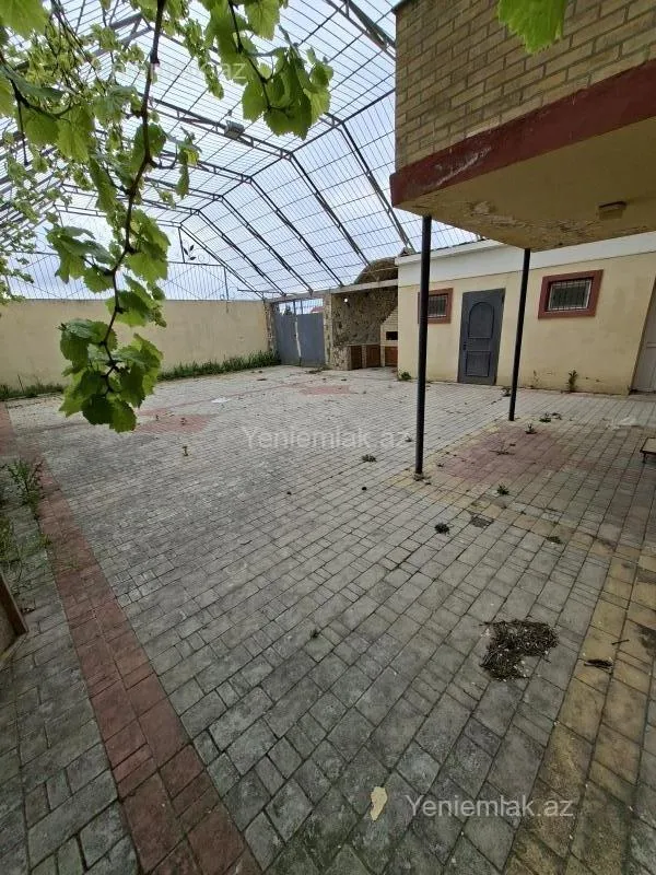 Satılır 4 otaqlı həyət evi 110 m²