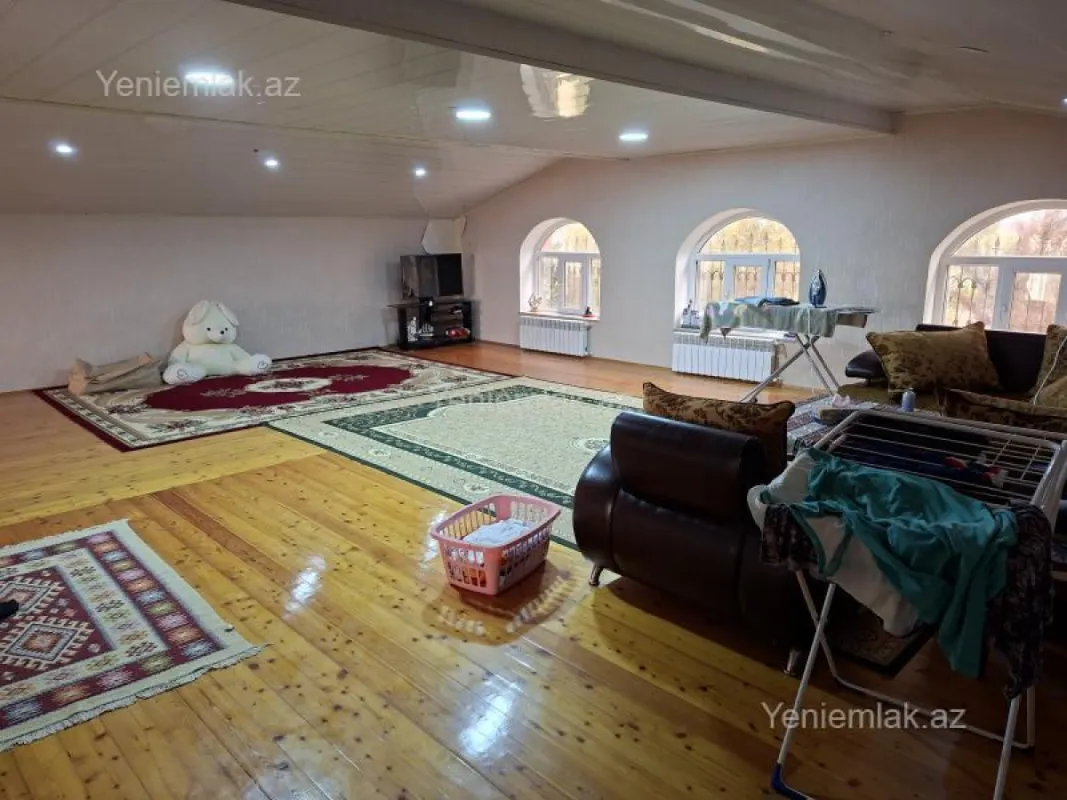 Satılır 4 otaqlı həyət evi 110 m²