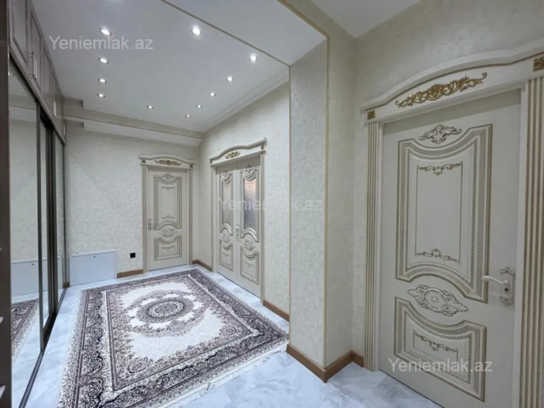 Satılır 3 otaqlı yeni tikili 142 m²