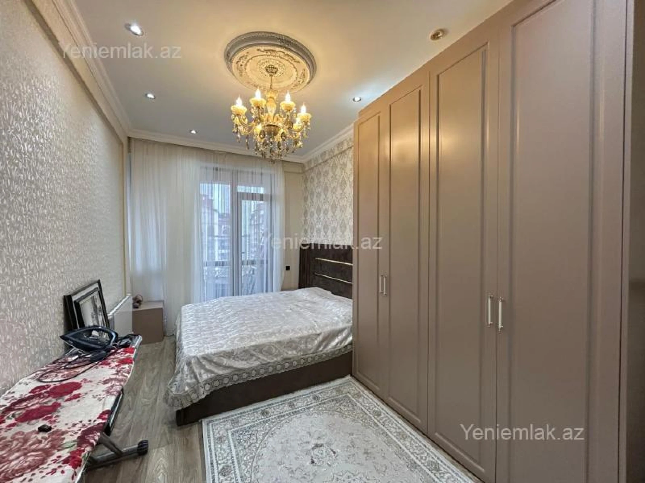 Satılır 3 otaqlı yeni tikili 142 m²