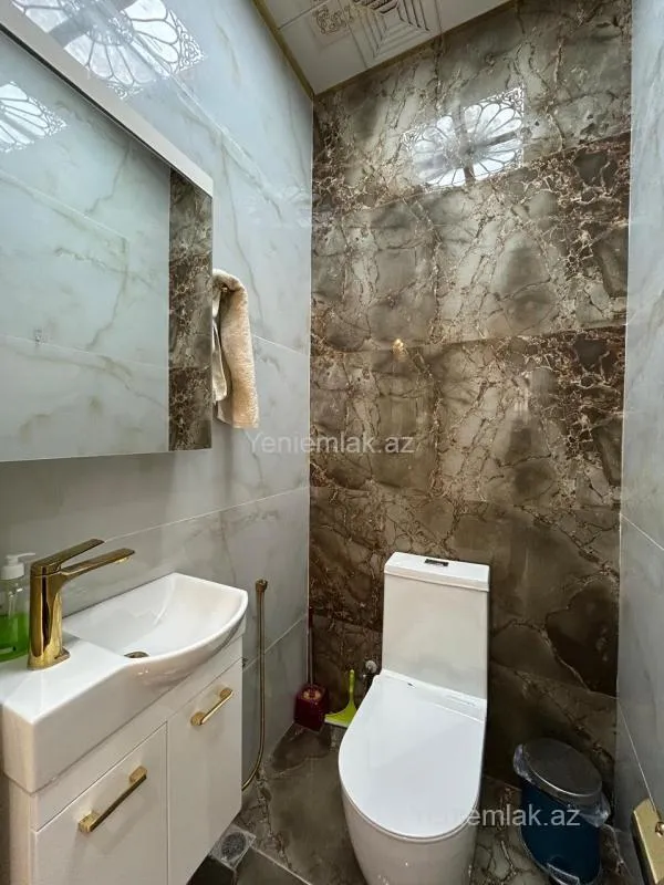 Satılır 3 otaqlı yeni tikili 142 m²