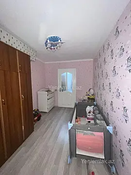 Satılır 3 otaqlı köhnə tikili 70 m²