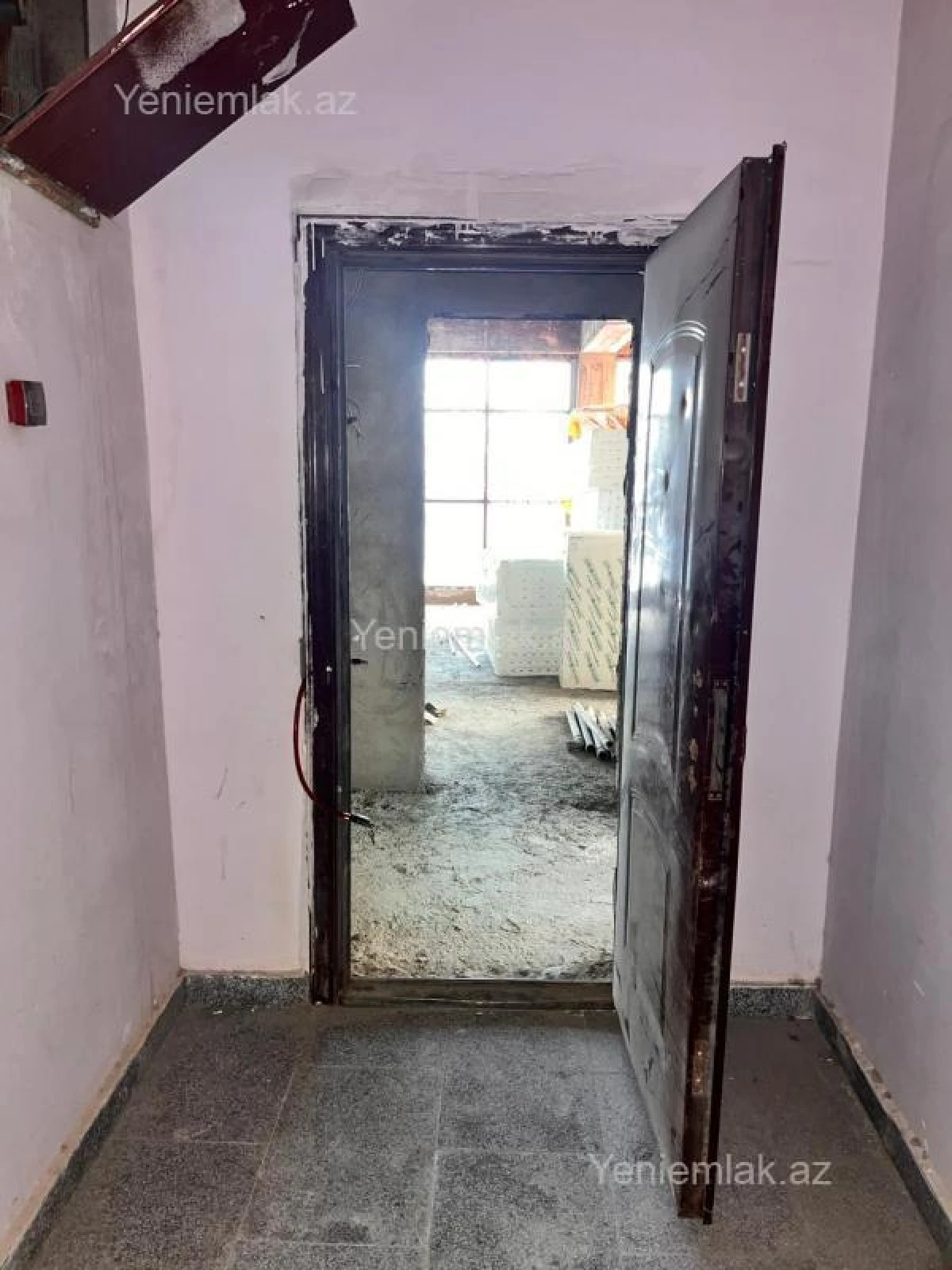 Satılır 3 otaqlı yeni tikili 210 m²