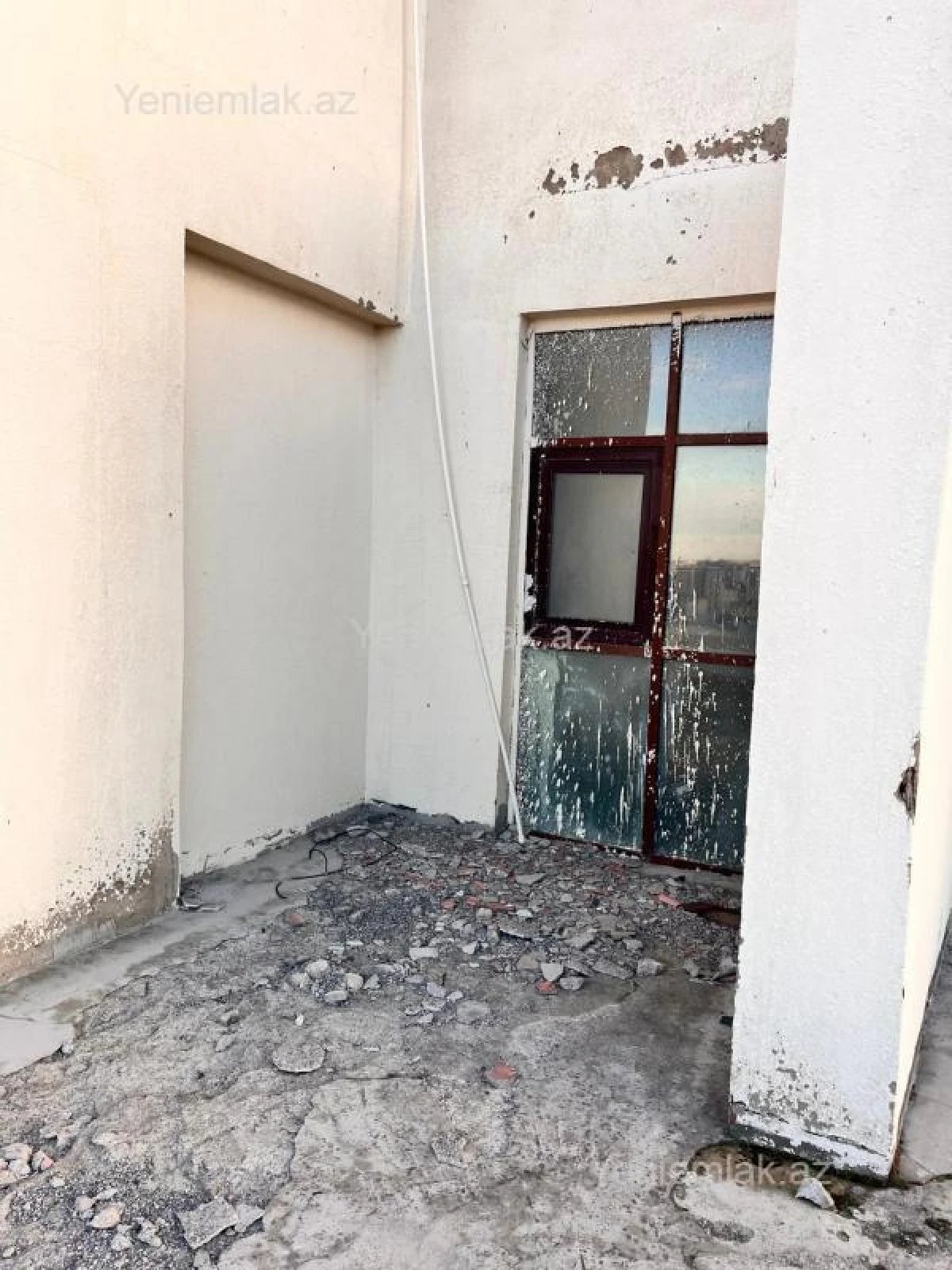 Satılır 3 otaqlı yeni tikili 210 m²