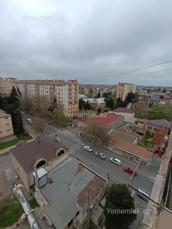 Satılır 3 otaqlı köhnə tikili 86 m²