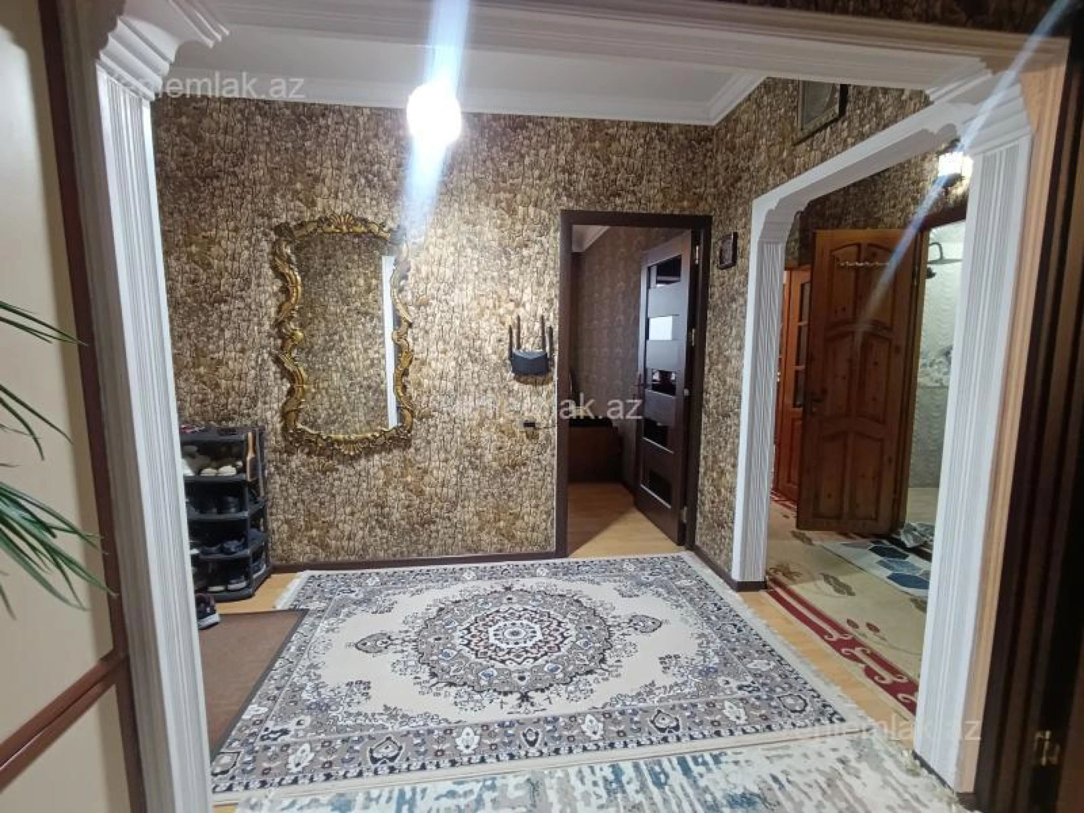 Satılır 3 otaqlı köhnə tikili 86 m²