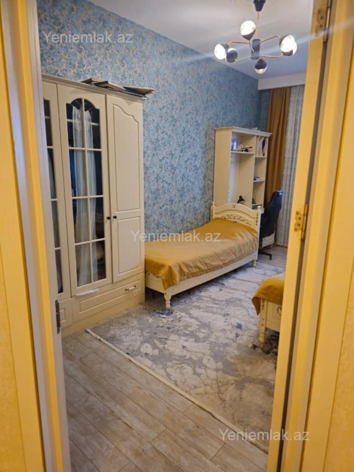 Satılır 3 otaqlı yeni tikili 130 m²