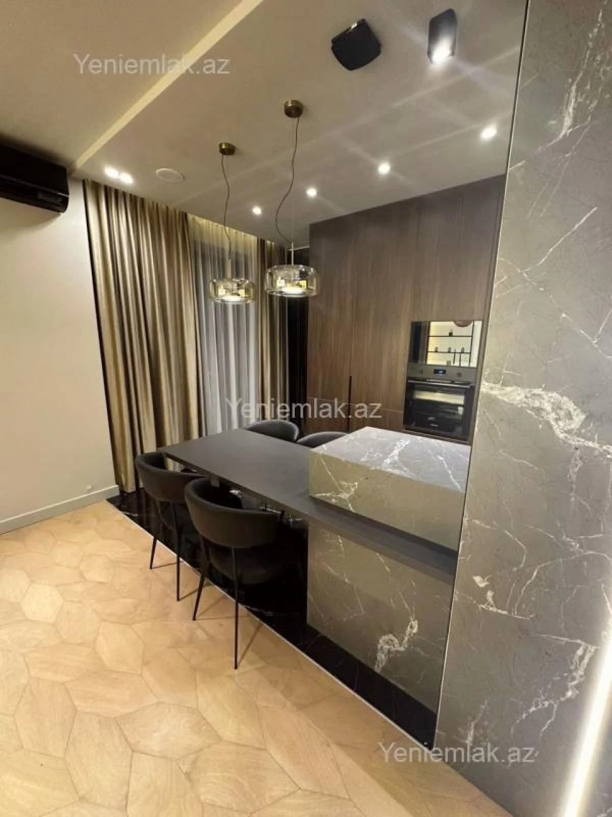 Satılır 3 otaqlı yeni tikili 148 m²