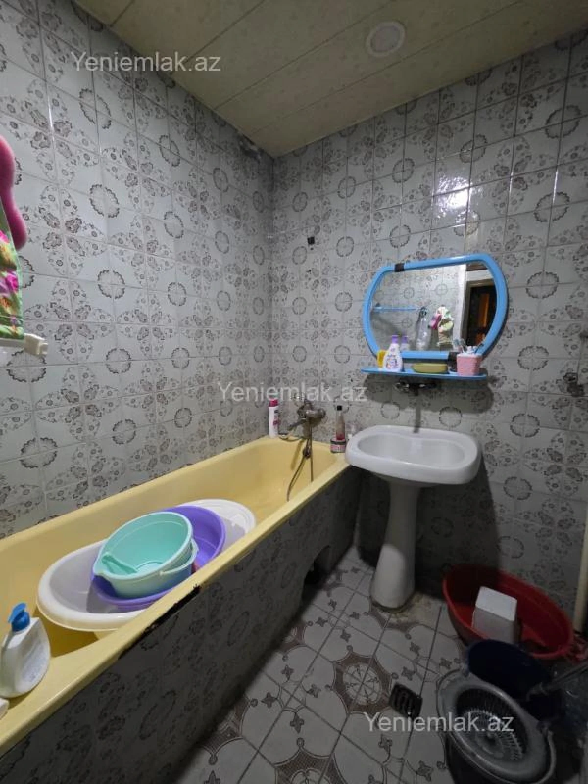 Satılır 3 otaqlı köhnə tikili 80 m²