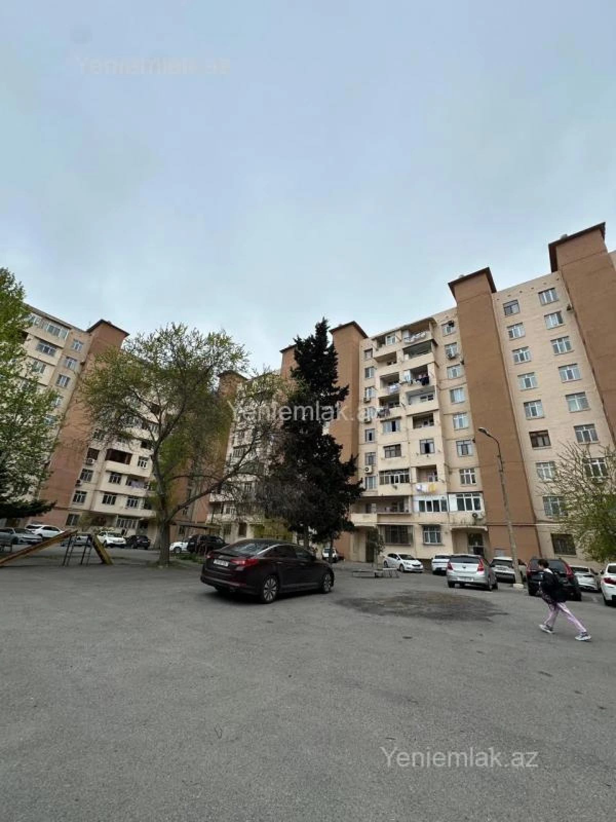 Satılır 3 otaqlı köhnə tikili 80 m²