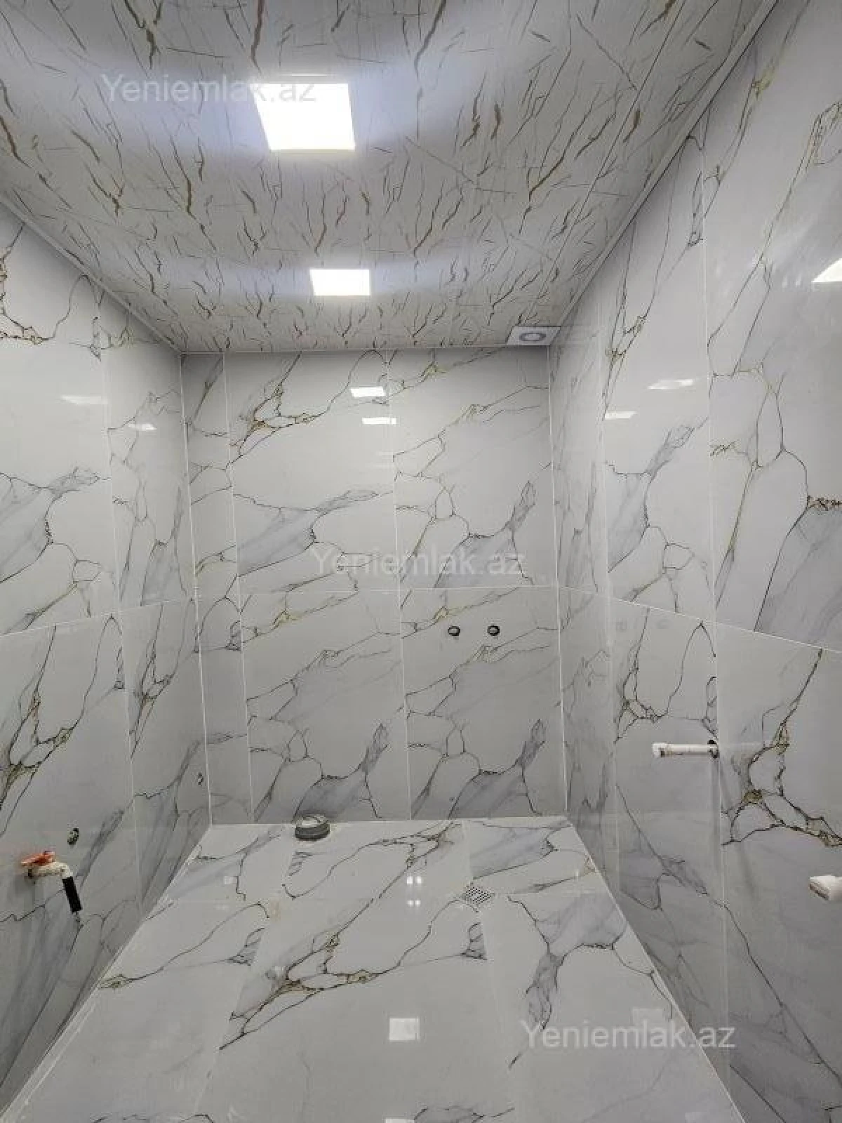 Satılır 2 otaqlı yeni tikili 44 m²