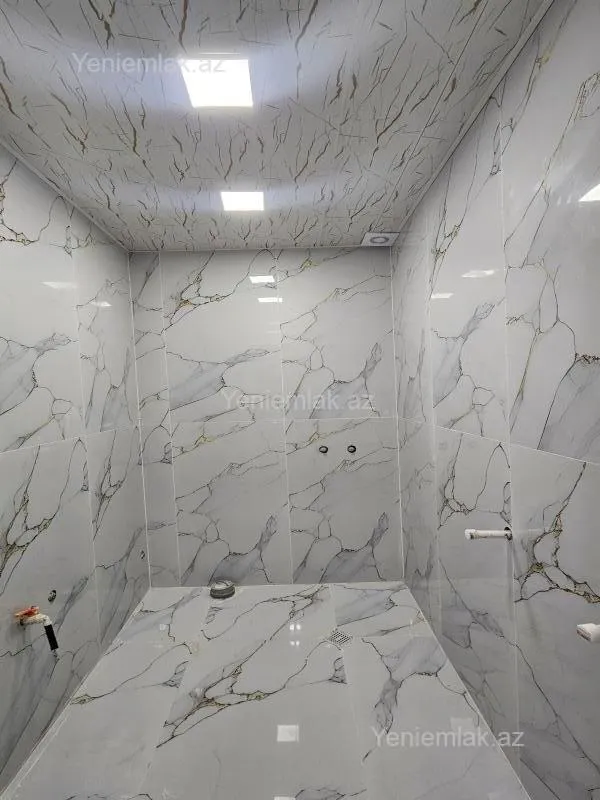 Satılır 2 otaqlı yeni tikili 44 m²