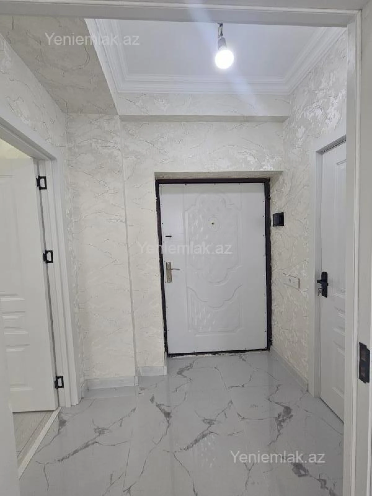 Satılır 2 otaqlı yeni tikili 44 m²