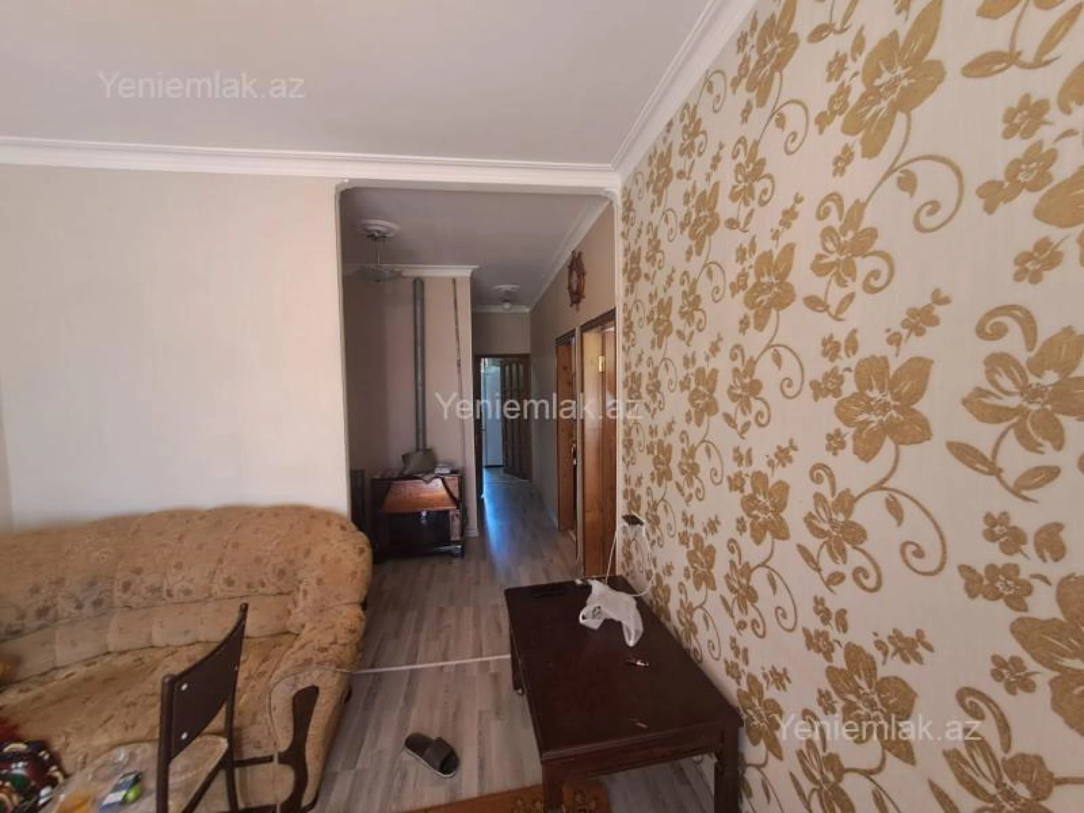 Satılır 3 otaqlı köhnə tikili 80 m²