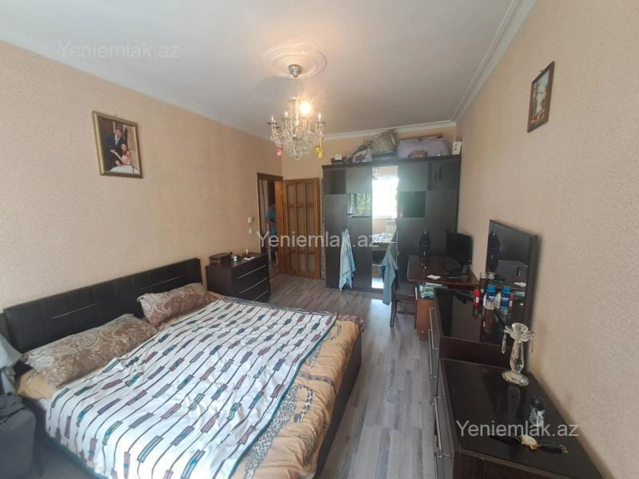 Satılır 3 otaqlı köhnə tikili 80 m²