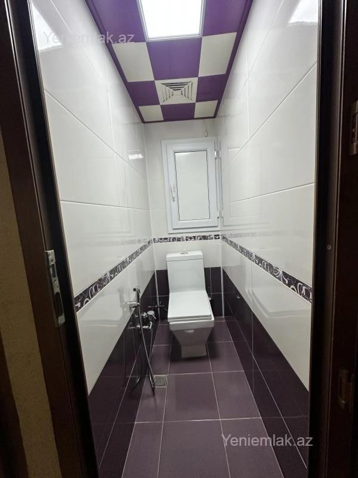 Satılır 3 otaqlı köhnə tikili 70 m²