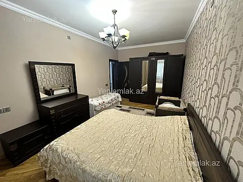 Satılır 3 otaqlı köhnə tikili 70 m²