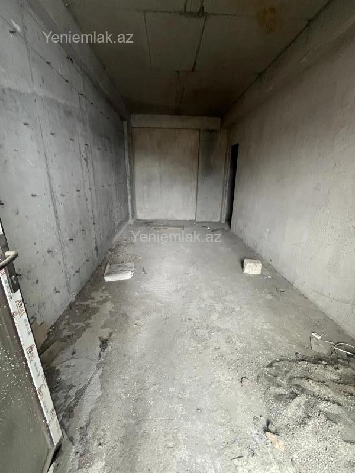 Satılır 2 otaqlı yeni tikili 79 m²