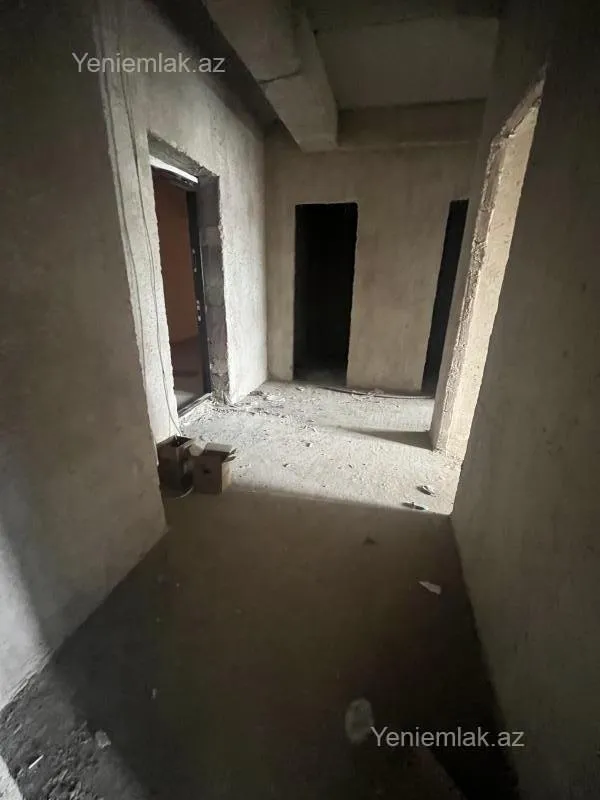 Satılır 2 otaqlı yeni tikili 79 m²