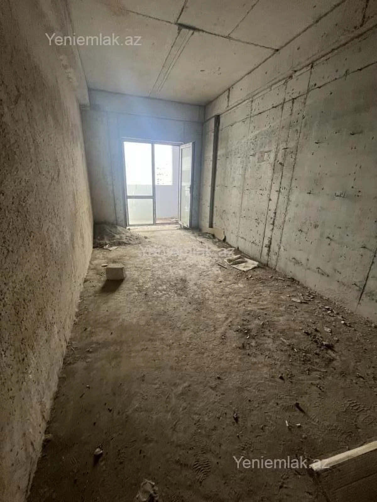 Satılır 2 otaqlı yeni tikili 79 m²