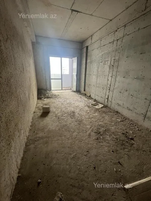 Satılır 2 otaqlı yeni tikili 79 m²