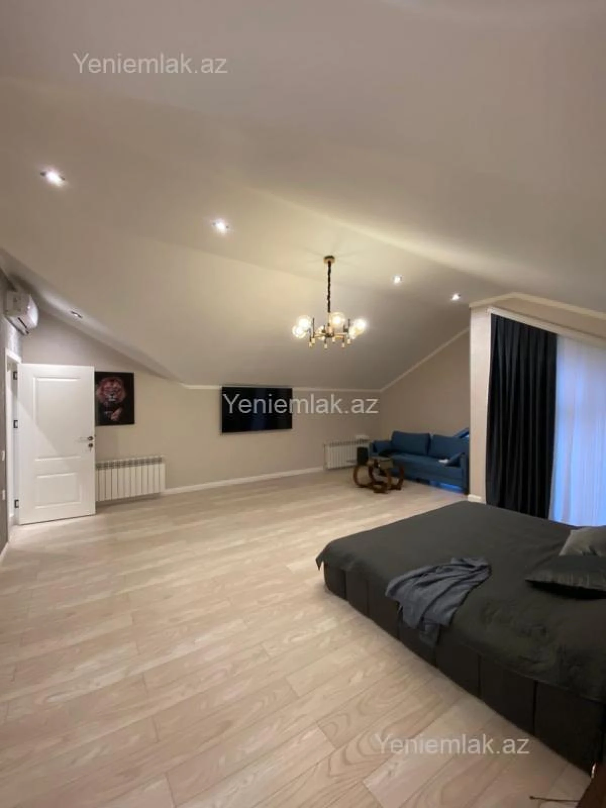 Satılır 6 otaqlı həyət evi 350 m²