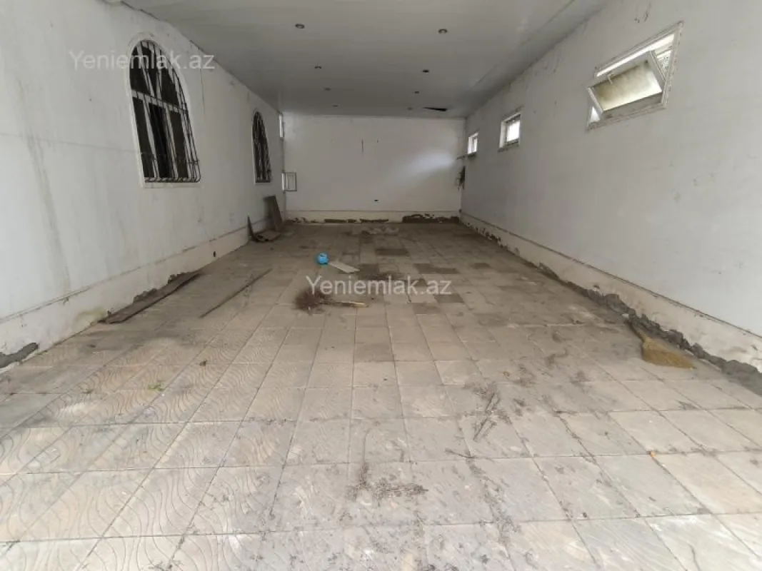 Satılır 4 otaqlı həyət evi 150 m²