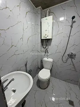 Satılır 2 otaqlı köhnə tikili 40 m²