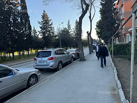 Satılır 3 otaqlı köhnə tikili 70 m²