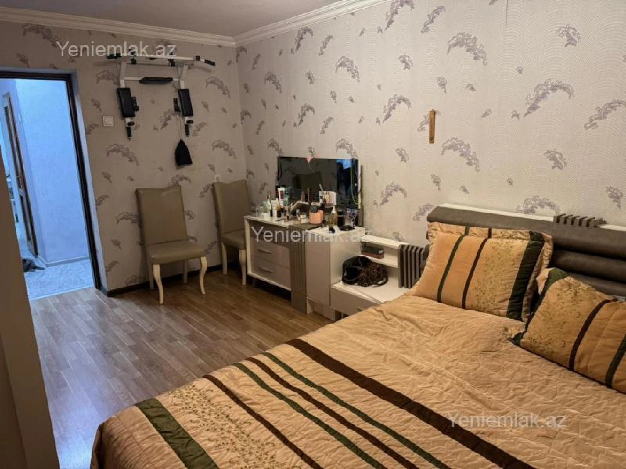 Satılır 3 otaqlı köhnə tikili 70 m²