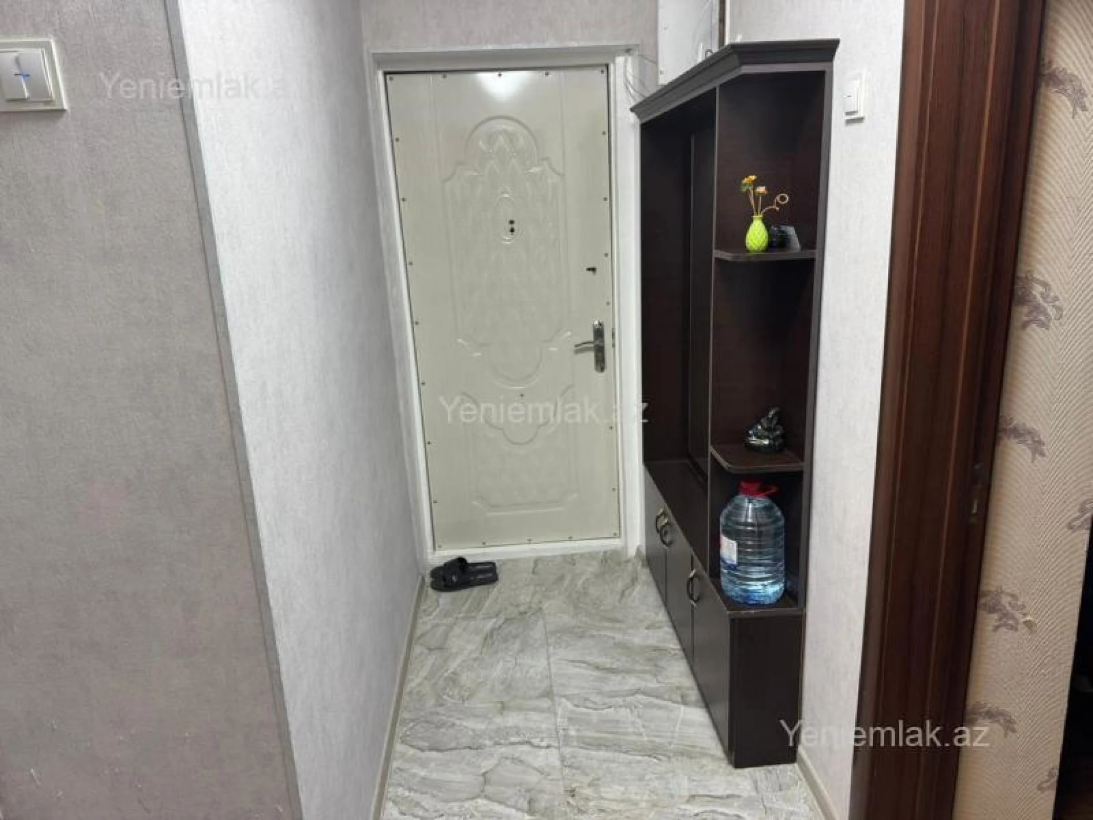 Satılır 3 otaqlı köhnə tikili 70 m²
