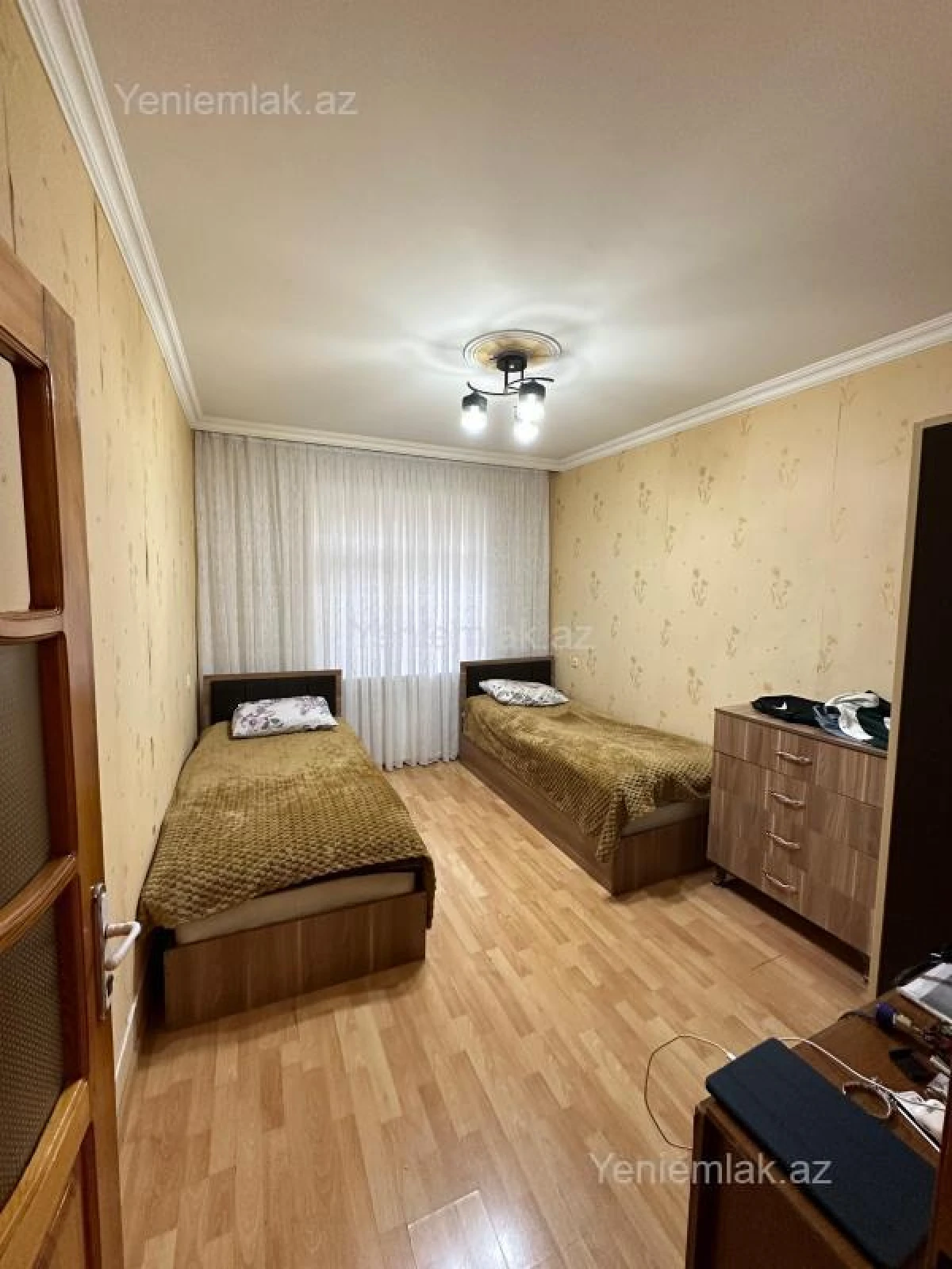 Satılır 3 otaqlı köhnə tikili 78 m²
