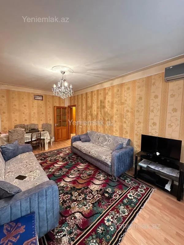Satılır 3 otaqlı köhnə tikili 78 m²