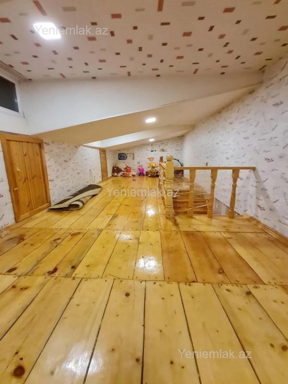 Satılır 3 otaqlı yeni tikili 95 m²