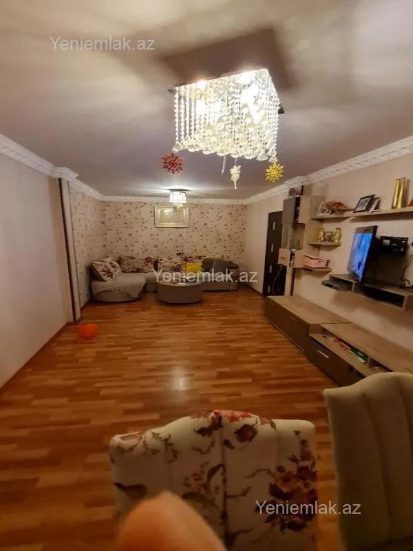 Satılır 3 otaqlı yeni tikili 95 m²