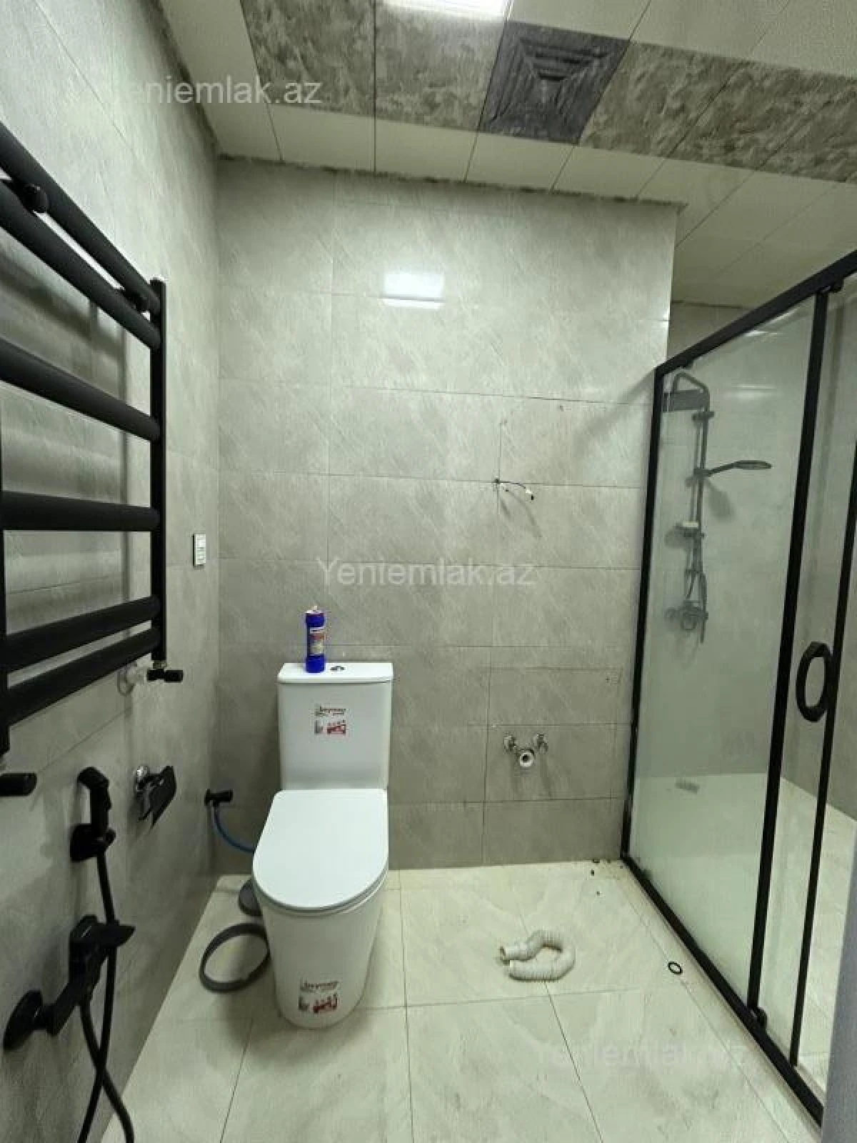 Satılır 3 otaqlı yeni tikili 75 m²