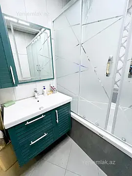 Satılır 3 otaqlı yeni tikili 127 m²