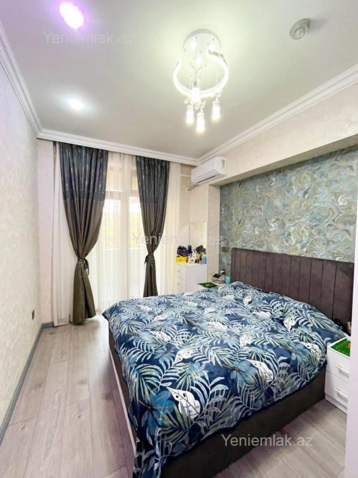 Satılır 3 otaqlı yeni tikili 127 m²