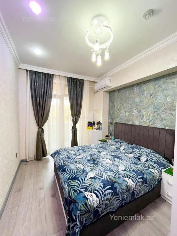 Satılır 3 otaqlı yeni tikili 127 m²