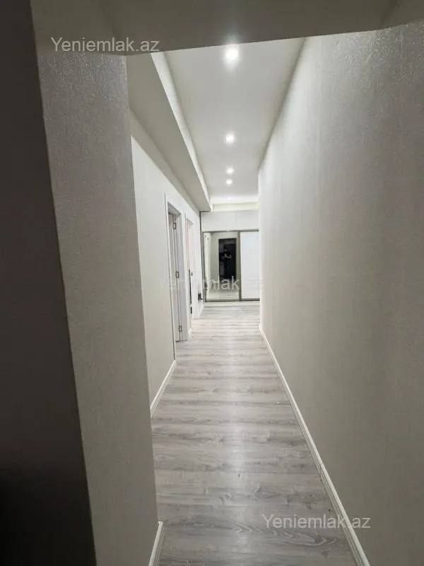 Satılır 2 otaqlı yeni tikili 100.7 m²