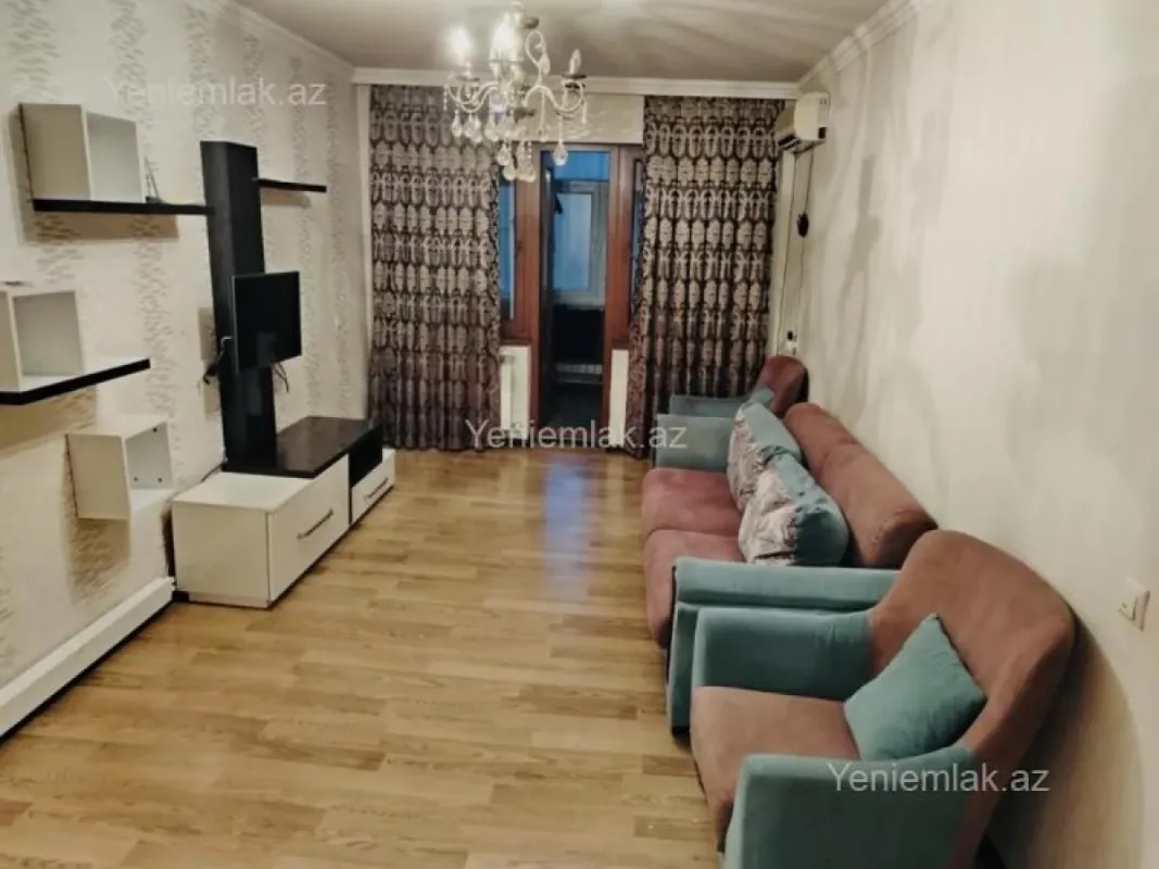 Satılır 2 otaqlı köhnə tikili 50 m²