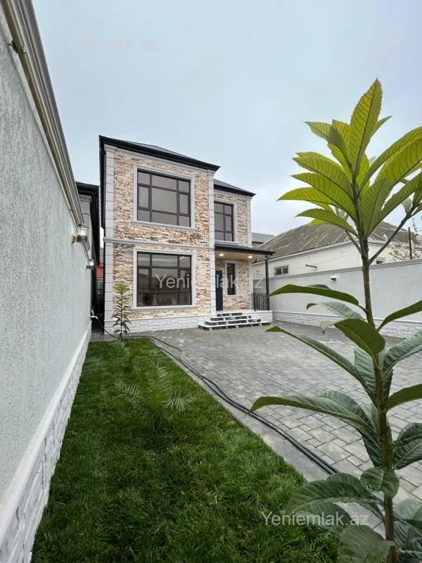 Satılır 4 otaqlı həyət evi 160 m²