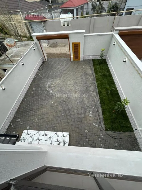 Satılır 4 otaqlı həyət evi 160 m²
